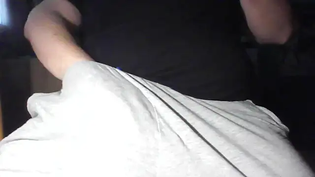 Snapshot of bigcumfrench chatting on March 2, 2026, 12:45 pm bigcumfrench online show from March 2, 2026, 12:45 pm