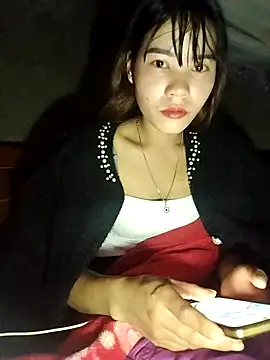 gugu0022 online show from November 24, 2025, 9:59 pm