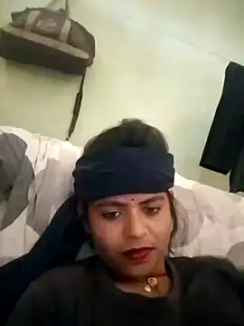 Snapshot of Kiranti_hot chatting on November 15, 2025, 9:46 am Kiranti hot online show from November 15, 2025, 9:46 am