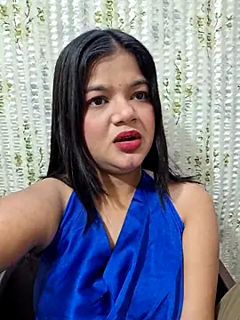 DIMPLE-GIRL88 online show from April 6, 2026, 7:20 am