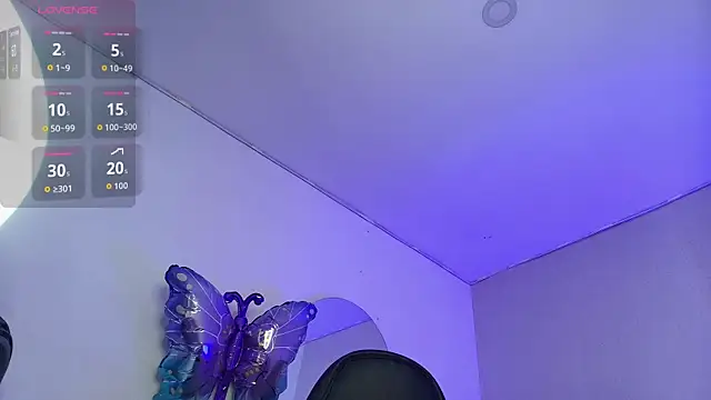 Snapshot of NinaSakura_Eup chatting on January 18, 2026, 11:35 am NinaSakura Eup online show from January 18, 2026, 11:35 am