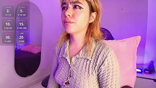 NinaSakura Eup online show from December 18, 2025, 11:36 am