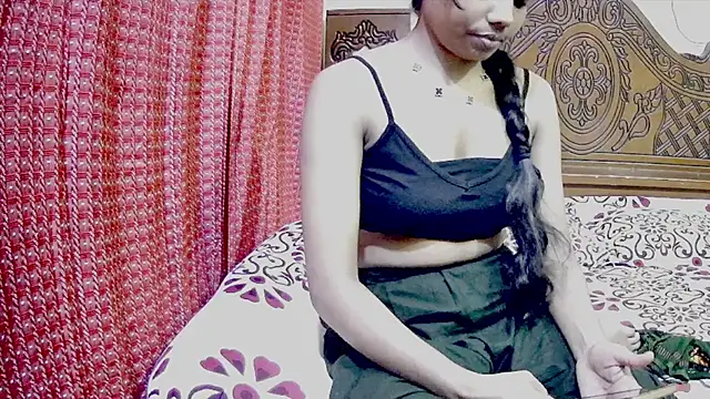 Snapshot of Hor-reka chatting on February 25, 2026, 6:41 pm Hor-reka online show from February 25, 2026, 6:41 pm