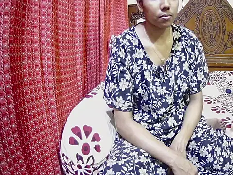 Snapshot of Hor-reka chatting on February 28, 2026, 5:45 pm Hor-reka online show from February 28, 2026, 5:45 pm