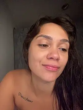 carolsapequinha online show from May 21, 2026, 11:07 am