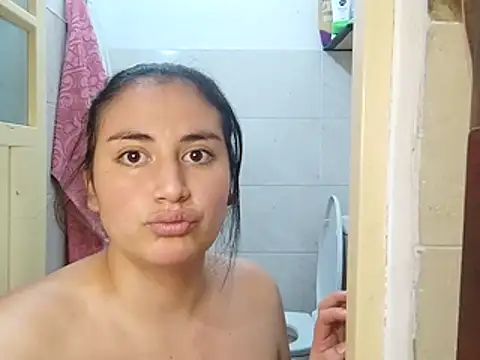 White Queen 1 online show from December 14, 2025, 3:02 am