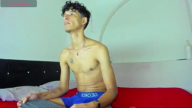 Snapshot of kaiborman00 chatting on March 22, 2026, 3:10 am kaiborman00 online show from March 22, 2026, 3:10 am