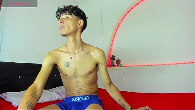 Snapshot of kaiborman00 chatting on March 23, 2026, 3:17 am kaiborman00 online show from March 23, 2026, 3:17 am