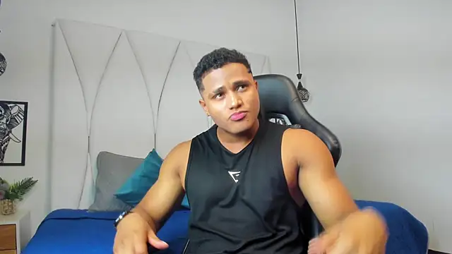 cristo vega online show from November 19, 2025, 4:07 pm