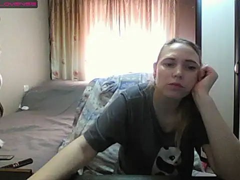 Snapshot of JenniDeep chatting on March 28, 2026, 7:31 am JenniDeep online show from March 28, 2026, 7:31 am