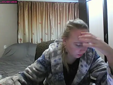 Snapshot of JenniDeep chatting on March 12, 2026, 8:46 pm JenniDeep online show from March 12, 2026, 8:46 pm