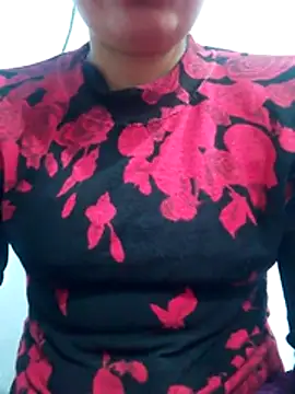 isha sharma2002 online show from November 26, 2025, 4:40 pm