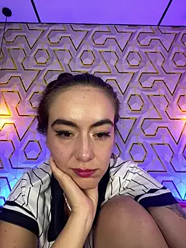 MelanyyJhonson15 online show from July 26, 2026, 9:27 am
