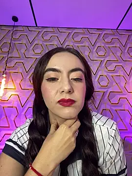 MelanyyJhonson15 online show from July 4, 2026, 7:26 am