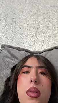 Sammydoll1 online show from December 19, 2025, 8:55 pm