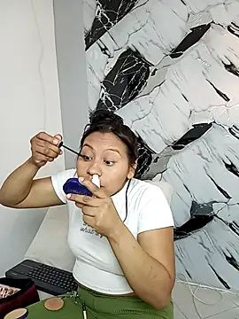 Hanna Goldenst online show from January 7, 2026, 8:03 pm