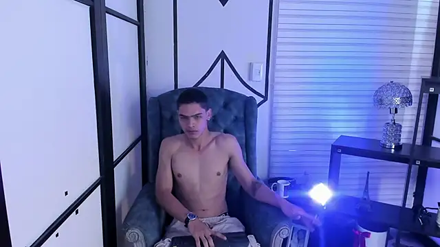 Snapshot of Ban_Mayers chatting on November 15, 2025, 1:48 pm Ban Mayers online show from November 15, 2025, 1:48 pm