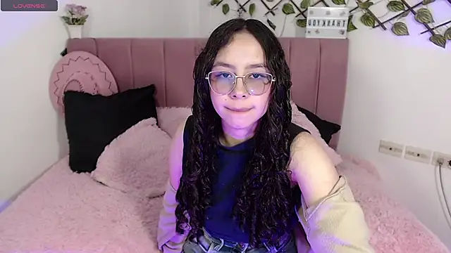 amaris ferrer online show from January 16, 2026, 8:46 pm