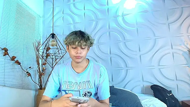 Snapshot of nathan_bell chatting on November 14, 2025, 4:27 am nathan bell online show from November 14, 2025, 4:27 am