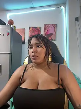 morena-2025 online show from June 17, 2026, 11:58 pm