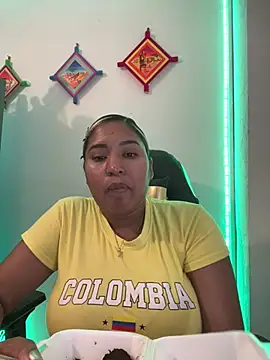 morena-2025 online show from July 13, 2026, 10:53 pm