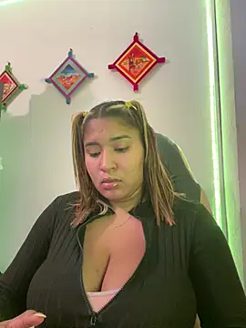 morena-2025 online show from August 1, 2026, 12:30 am