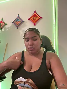 morena-2025 online show from July 19, 2026, 11:34 pm