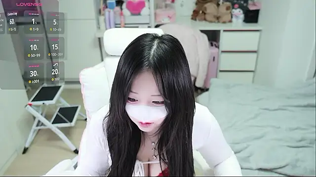 kimhyeona2005 online show from April 3, 2026, 12:00 pm