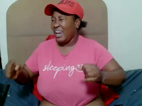 MissMoyo online show from December 22, 2025, 12:00 am