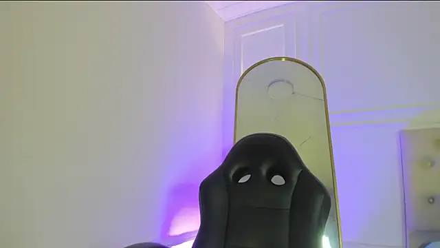 Snapshot of nicolvibes_212 chatting on February 22, 2026, 7:26 pm nicolvibes 212 online show from February 22, 2026, 7:26 pm