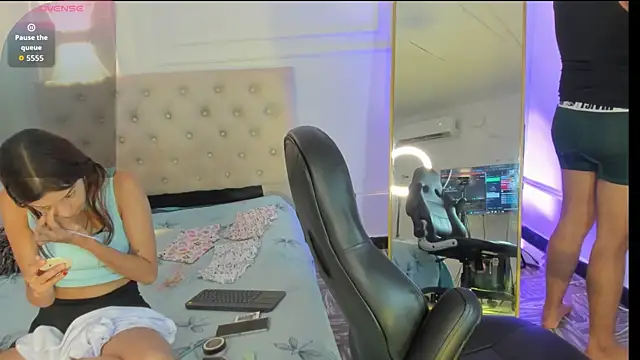 Snapshot of nicolvibes_212 chatting on February 26, 2026, 10:21 pm nicolvibes 212 online show from February 26, 2026, 10:21 pm