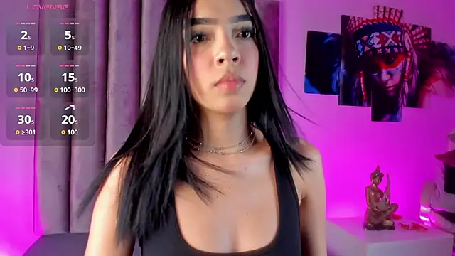 GabrielaSuarez  online show from July 27, 2026, 8:38 pm