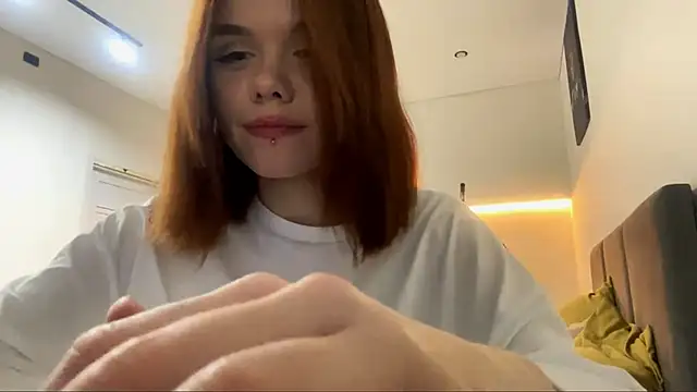 Snapshot of ZealousCulex chatting on November 13, 2025, 9:51 pm ZealousCulex online show from November 13, 2025, 9:51 pm