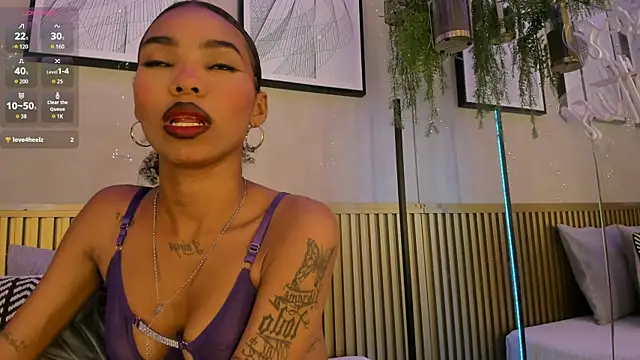 Gia ricci  online show from July 22, 2026, 4:14 am