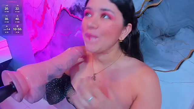 Snapshot of paris_secret chatting on November 14, 2025, 11:47 am paris secret online show from November 14, 2025, 11:47 am