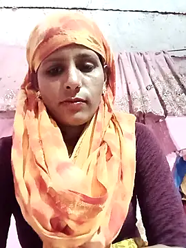 Snapshot of Pirvesh_singh chatting on January 17, 2026, 8:40 am Pirvesh singh online show from January 17, 2026, 8:40 am