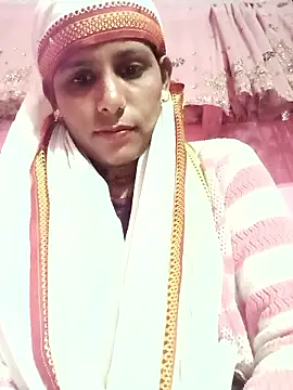 Snapshot of Pirvesh_singh chatting on January 13, 2026, 11:08 pm Pirvesh singh online show from January 13, 2026, 11:08 pm