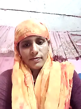 Snapshot of Pirvesh_singh chatting on December 21, 2025, 9:44 am Pirvesh singh online show from December 21, 2025, 9:44 am