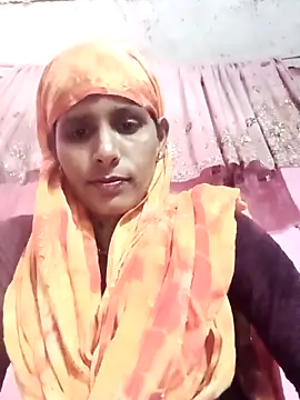 Snapshot of Pirvesh_singh chatting on December 20, 2025, 5:21 am Pirvesh singh online show from December 20, 2025, 5:21 am