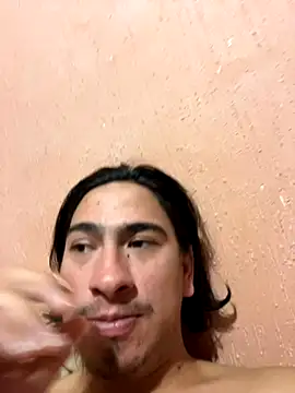 algila08 online show from November 27, 2025, 2:01 am