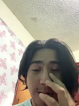 algila08 online show from November 15, 2025, 1:09 am