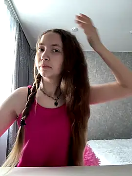 Holy Poly online show from December 16, 2025, 8:29 am