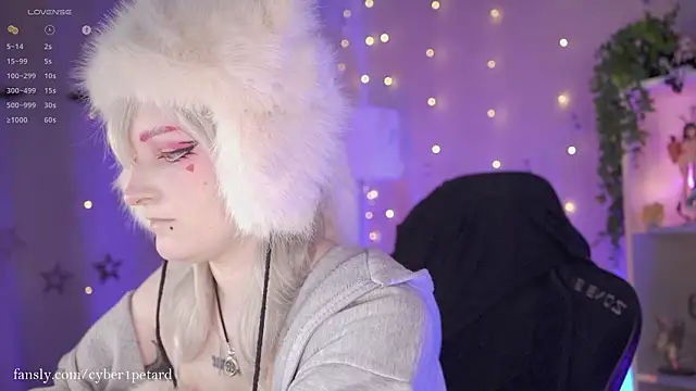 Snapshot of vronnier chatting on February 14, 2026, 3:23 pm vronnier online show from February 14, 2026, 3:23 pm