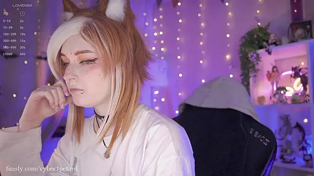 Snapshot of vronnier chatting on February 15, 2026, 3:55 pm vronnier online show from February 15, 2026, 3:55 pm