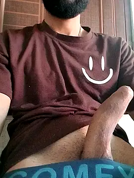 parmarjika6inch online show from November 14, 2025, 7:12 am