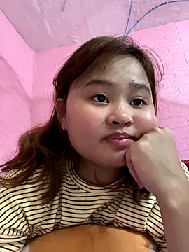 Lina8386 online show from November 16, 2025, 7:29 pm