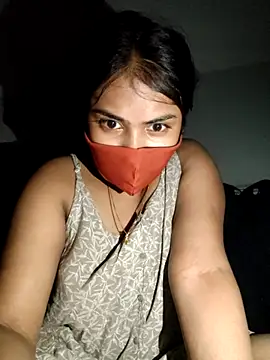 Snapshot of Red_Love_1 chatting on November 17, 2025, 7:07 pm Red Love 1 online show from November 17, 2025, 7:07 pm