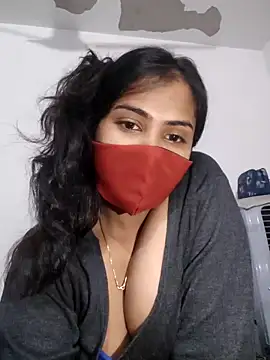 Snapshot of Red_Love_1 chatting on February 3, 2026, 3:37 am Red Love 1 online show from February 3, 2026, 3:37 am