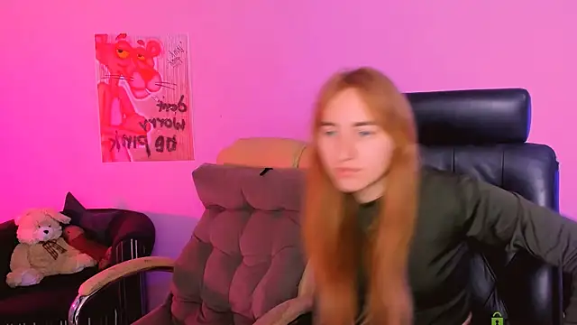 Snapshot of ketty_red chatting on November 18, 2025, 10:07 am ketty red online show from November 18, 2025, 10:07 am