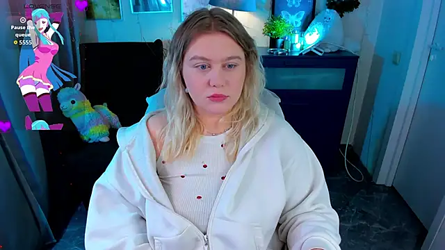 LouiseMous online show from January 12, 2026, 9:09 pm